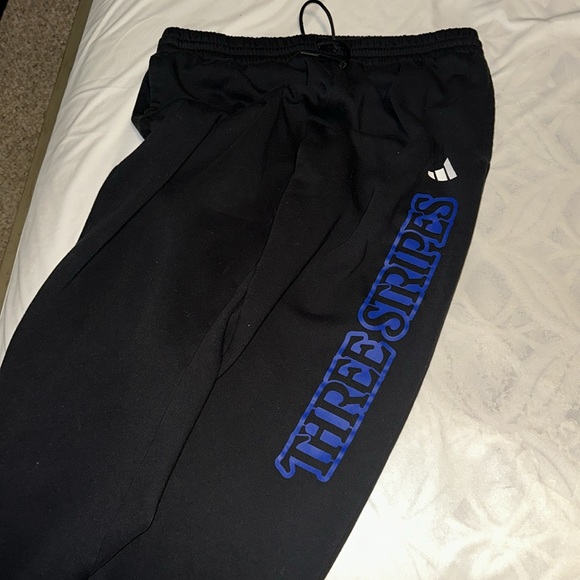black adidas joggers - Picture 4 of 6